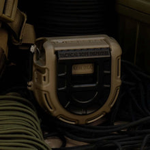 Load image into Gallery viewer, Tactical Rope Dispenser - 550 cord
